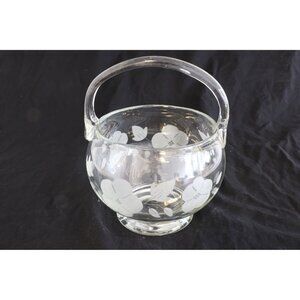 Vtg Crystal Bulbous Basket With Handle Frosted Etched Flowers And Leaves